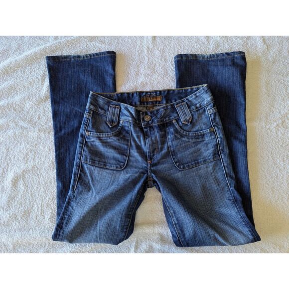 Genuine Fossil Denim Boot Cut, Distressed,Low Rise Jeans  Sz 28 - Picture 6 of 9